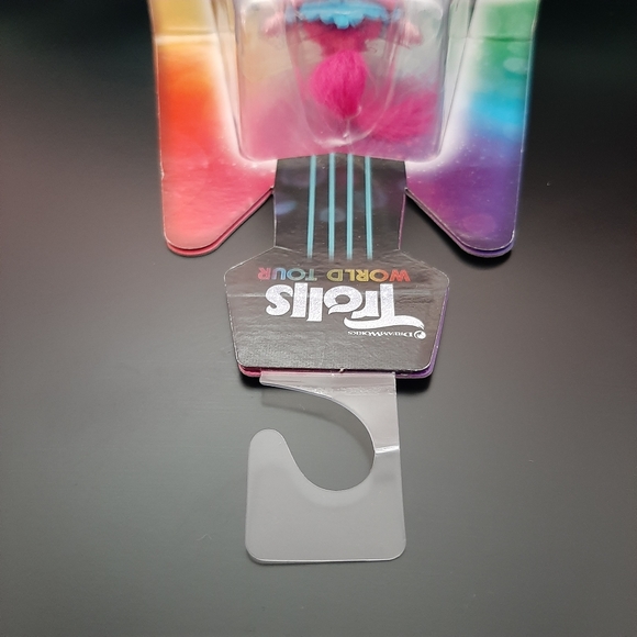 Trolls World Tour Poppy Mini Figure Doll 2.25" DreamWorks NIP - Picture 3 of 7